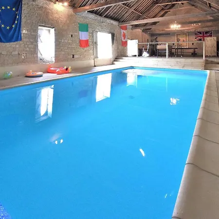 2 Bedroom Amazing Home In Saint-Germain-Du-Pert Hébergement de vacances