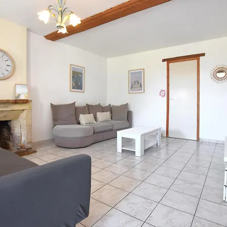2 Bedroom Amazing Home In Saint-Germain-Du-Pert Hébergement de vacances *